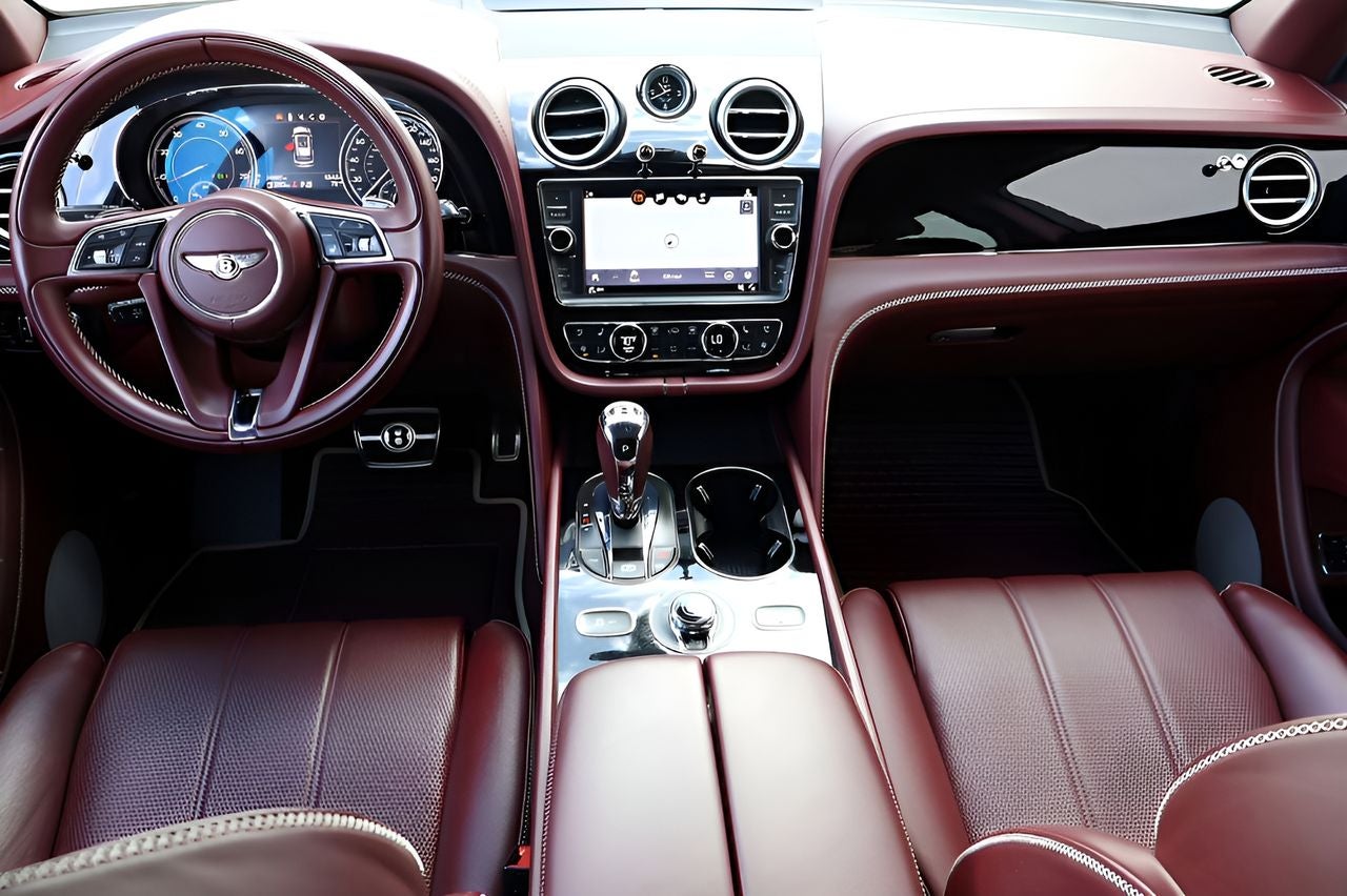 2020 Bentley Bentayga — interior view