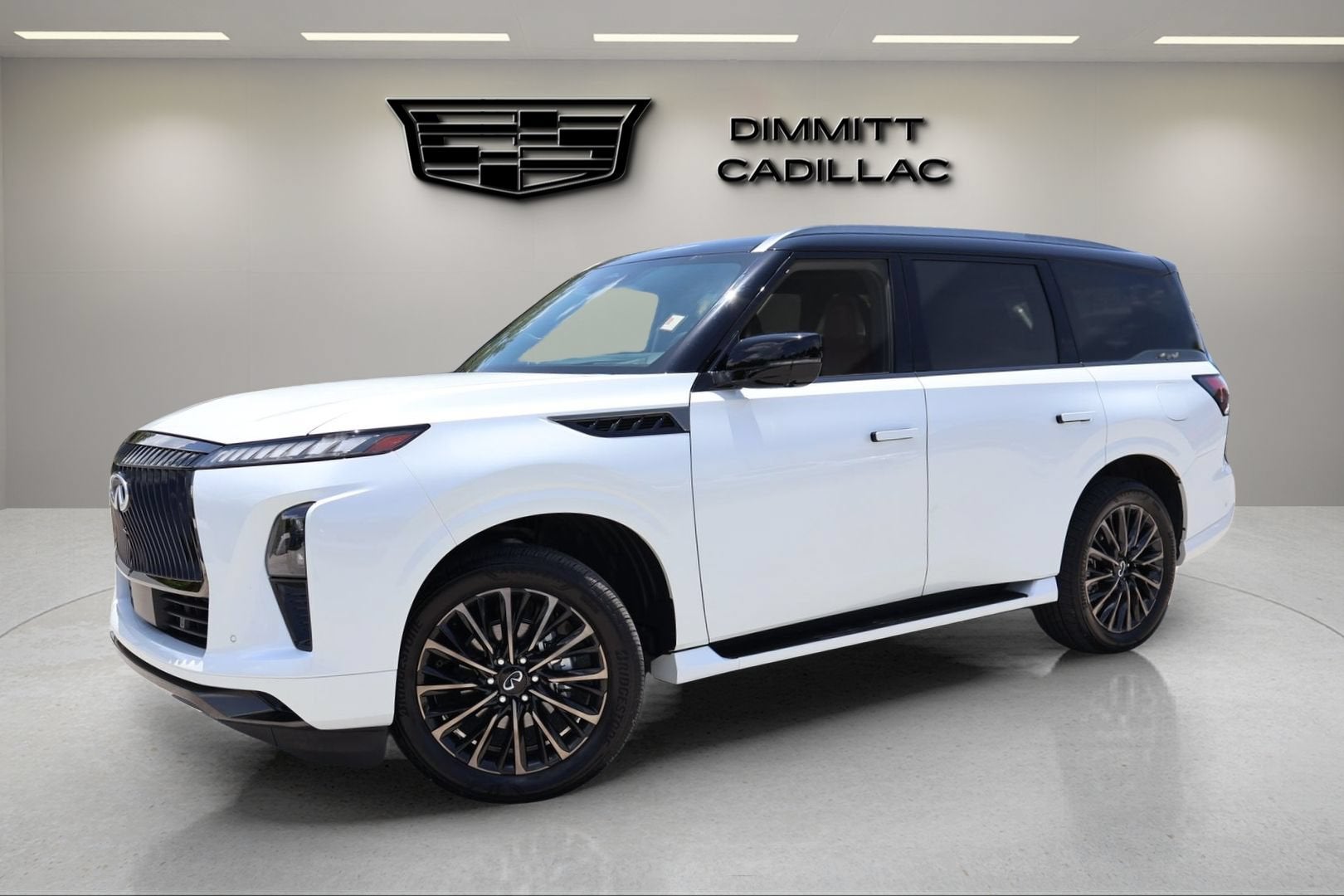 2025 INFINITI QX80